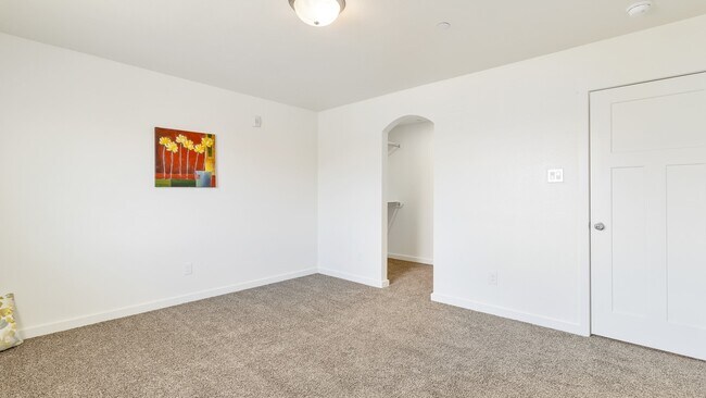 Building Photo - 21155 Gosling Rd