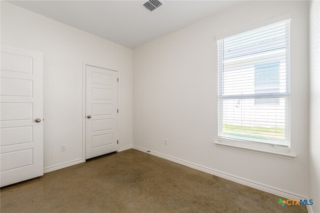 Building Photo - 9202 Prickly Ash A