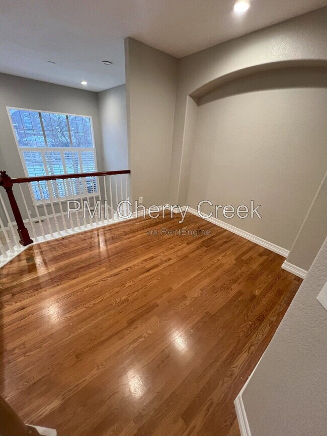 Building Photo - 9256 Kornbrust Dr