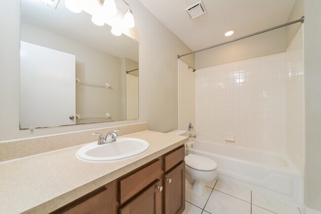 Building Photo - 8344 Fort Thomas Way