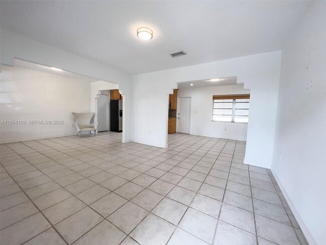 Building Photo - 6295 SW 33rd St