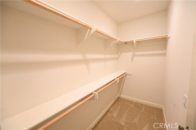Building Photo - 105 Holly Springs