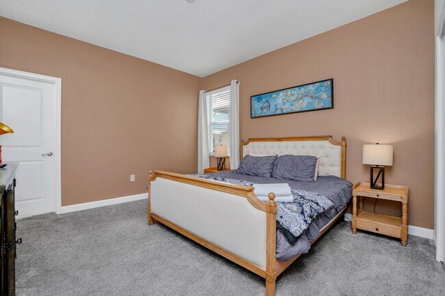 Building Photo - 1555 Flange Dr