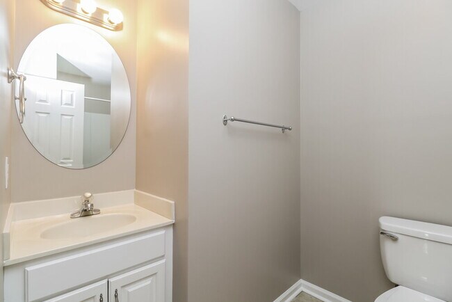 Building Photo - 1018 Cranston Crossing Pl