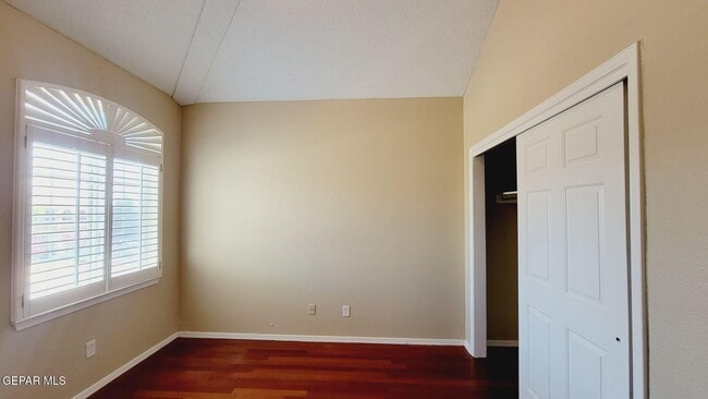 Building Photo - 6329 Franklin Ridge Dr