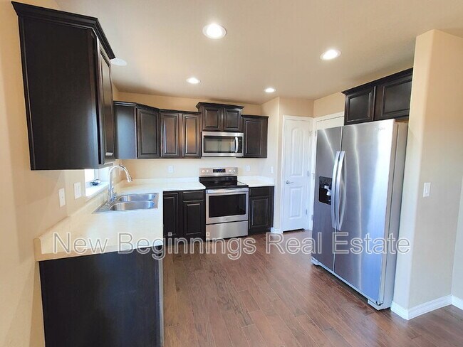 Building Photo - 6134 Meadowbank Ln