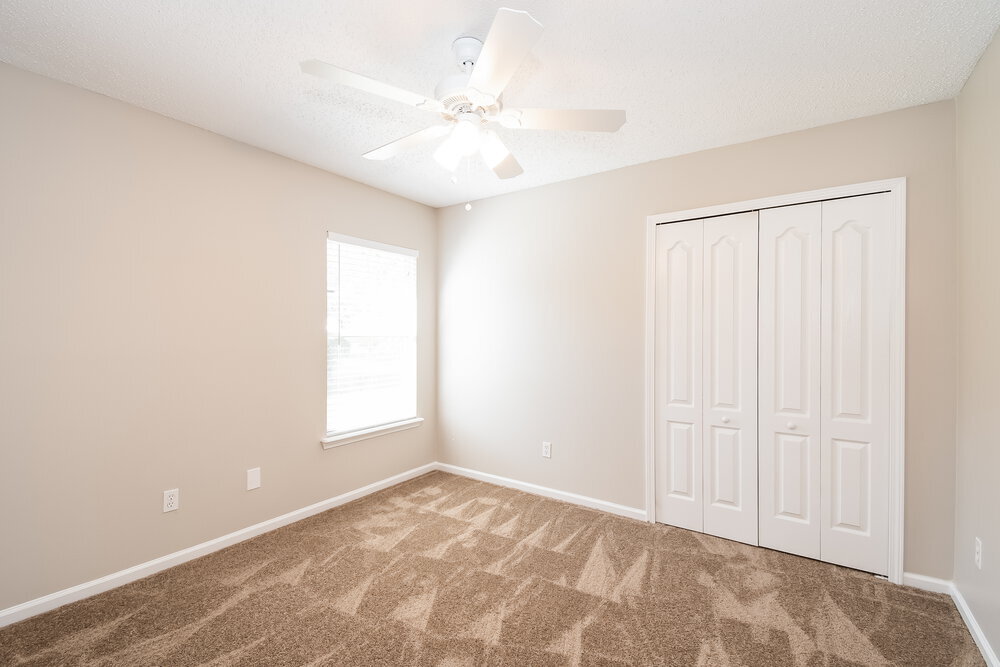 Building Photo - 14027 Crestwick Dr W