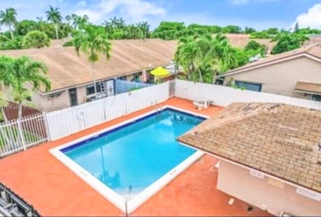 Building Photo - 7680 SW 156th Ct