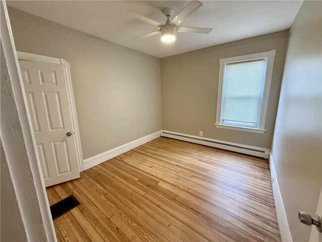 Building Photo - 41 Fruit Hill Ave