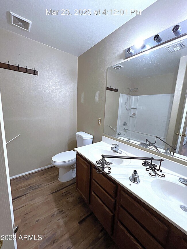 Building Photo - 21183 E Avenida Del Valle