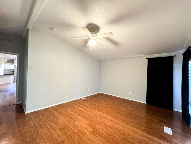 Building Photo - "Well-Maintained 3-Bed, 2-Bath Home in Foothills"!