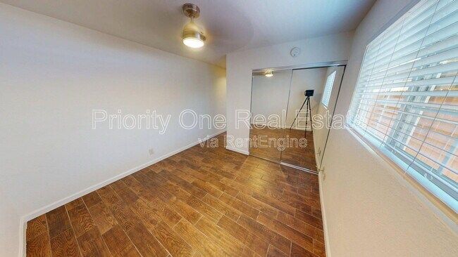 Building Photo - 3813 46th St