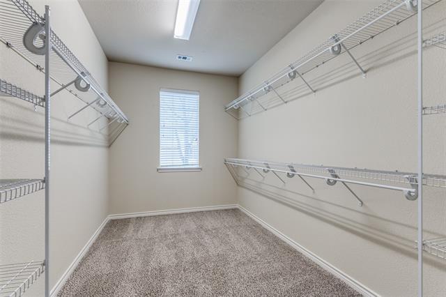 Building Photo - 11233 Seguin Dr