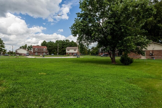 Building Photo - 1309 Sportsman Trail