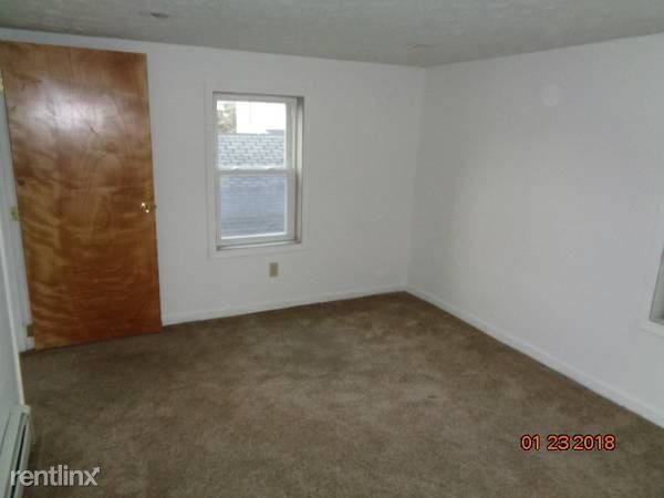 Primary Photo - 3 br, 1 bath House - 356 Mercer Ave