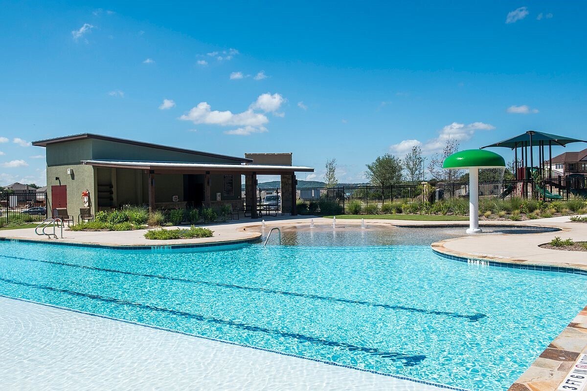 community pool - 26019 Florencia Villa