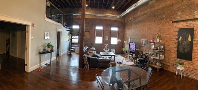 Building Photo - 65 Vandalia St