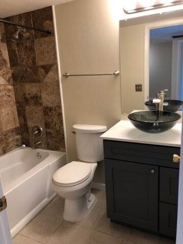 Building Photo - 17 E Ruth Ave