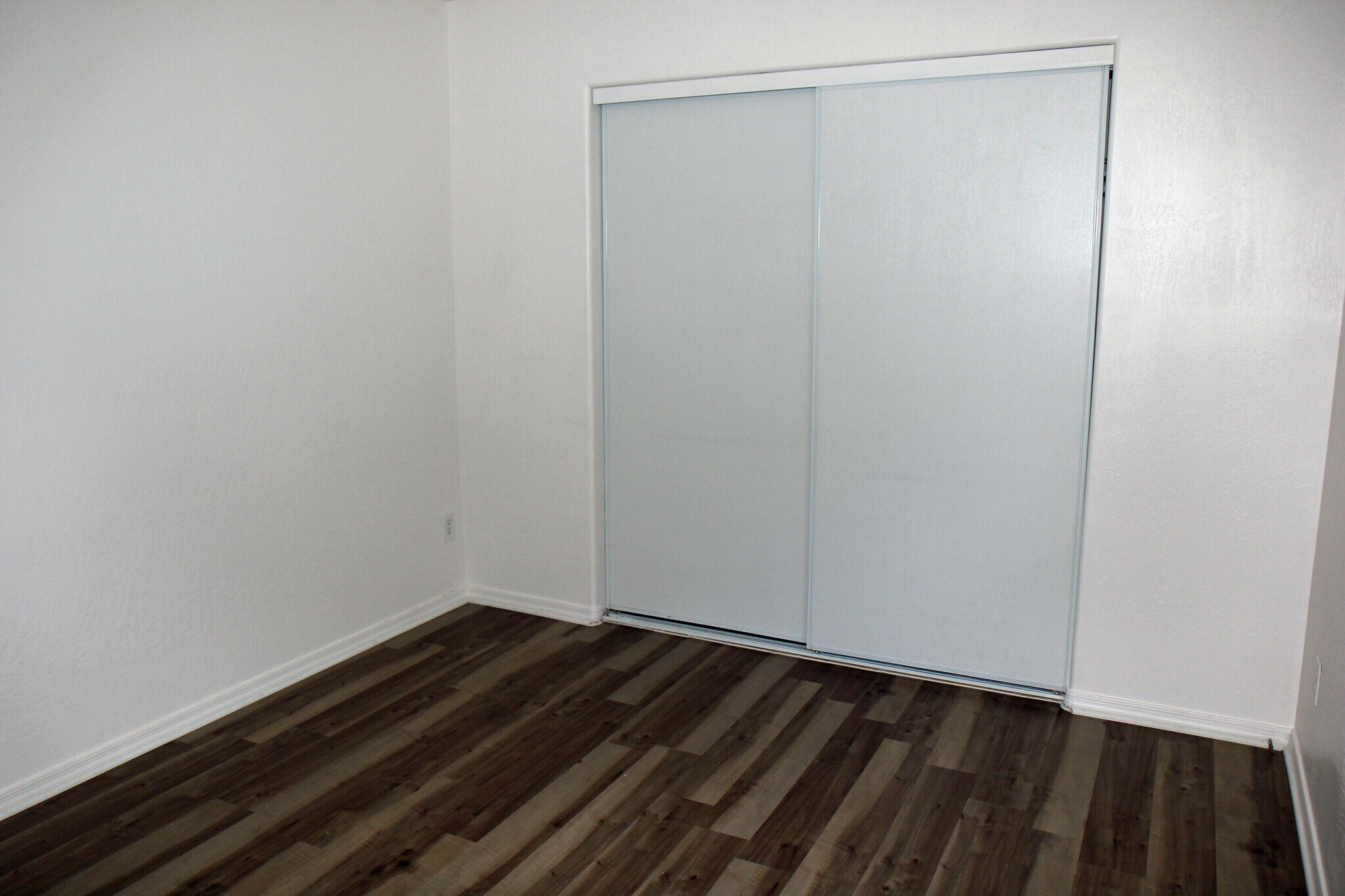 Building Photo - 6191 N Old McDonald Dr