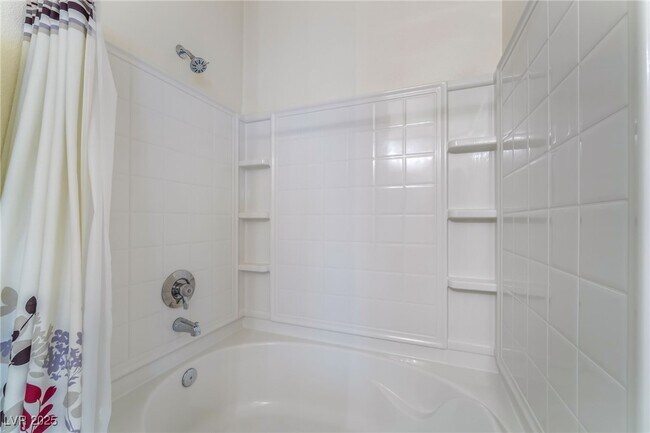 Building Photo - 7123 S Durango Dr