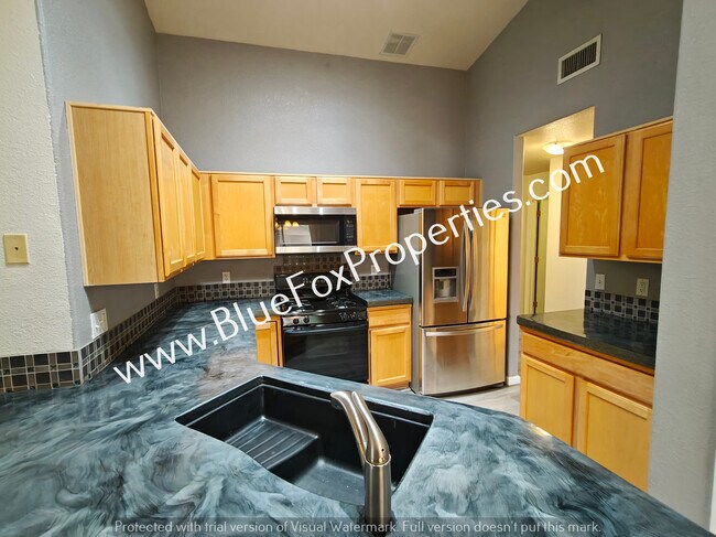 Building Photo - 5524 W Guild Springs St