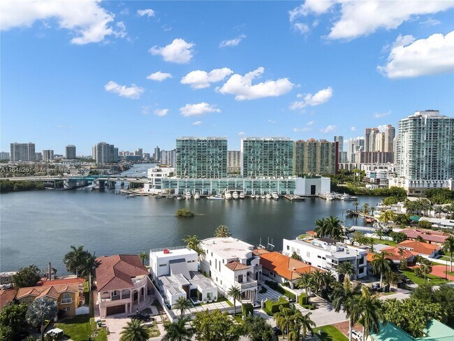 Building Photo - 400 Sunny Isles Blvd