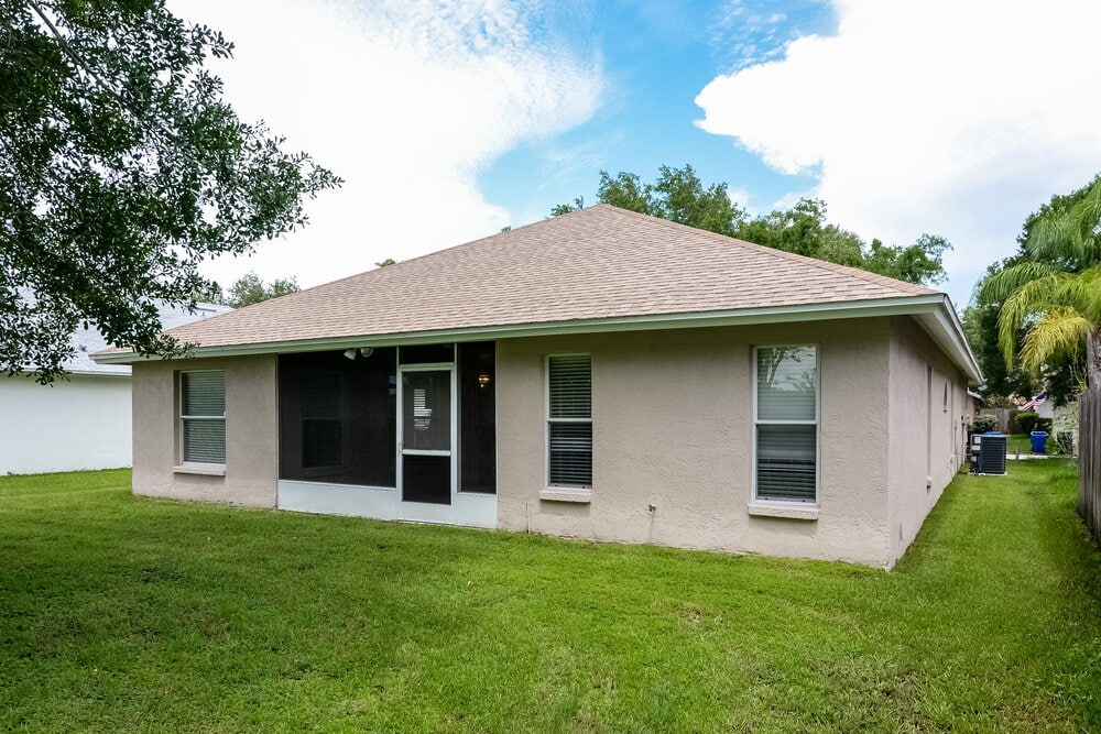 Building Photo - 1711 Scotch Pine Dr