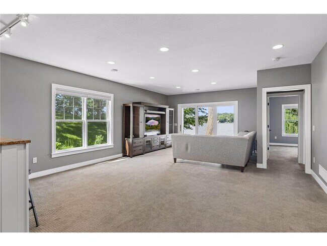 Building Photo - 1161 Elmwood Ave