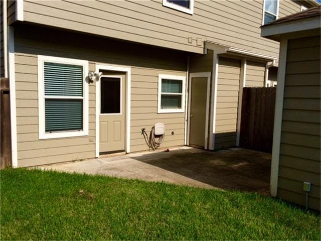 Great outdoor space with convenient walk way to your own garage. - 23619 Twisting Falls Drive