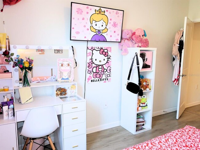 Building Photo - 9114 Tecumseh Dr