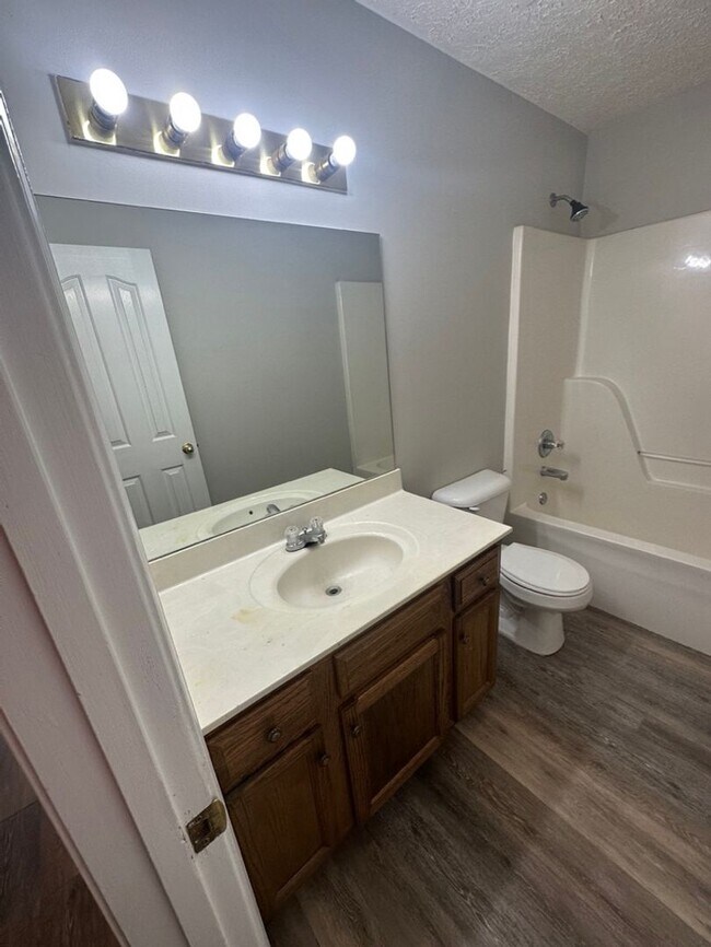 Building Photo - 2506 Gold Valley Dr