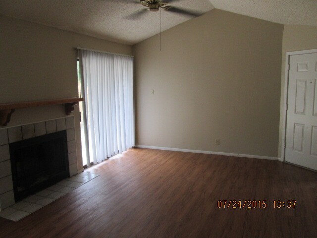 Building Photo - 3932 Heritage Hill Dr