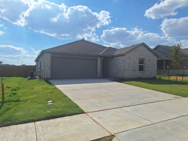 Building Photo - 15009 Bushwacker Wy
