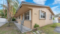 Building Photo - 6116 SW 39th St