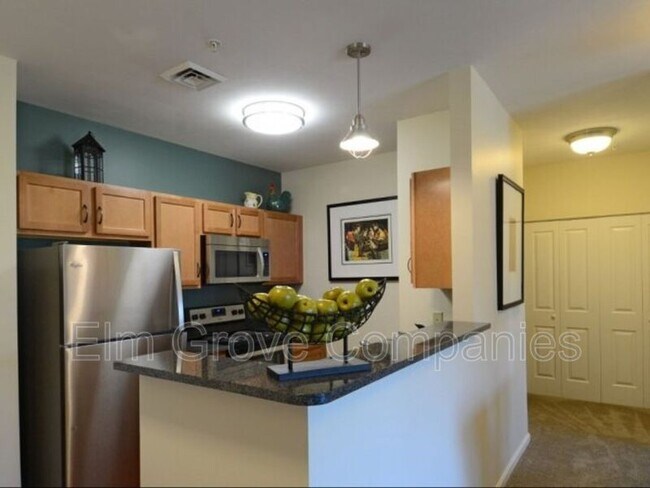 Building Photo - 191 Beach Rd