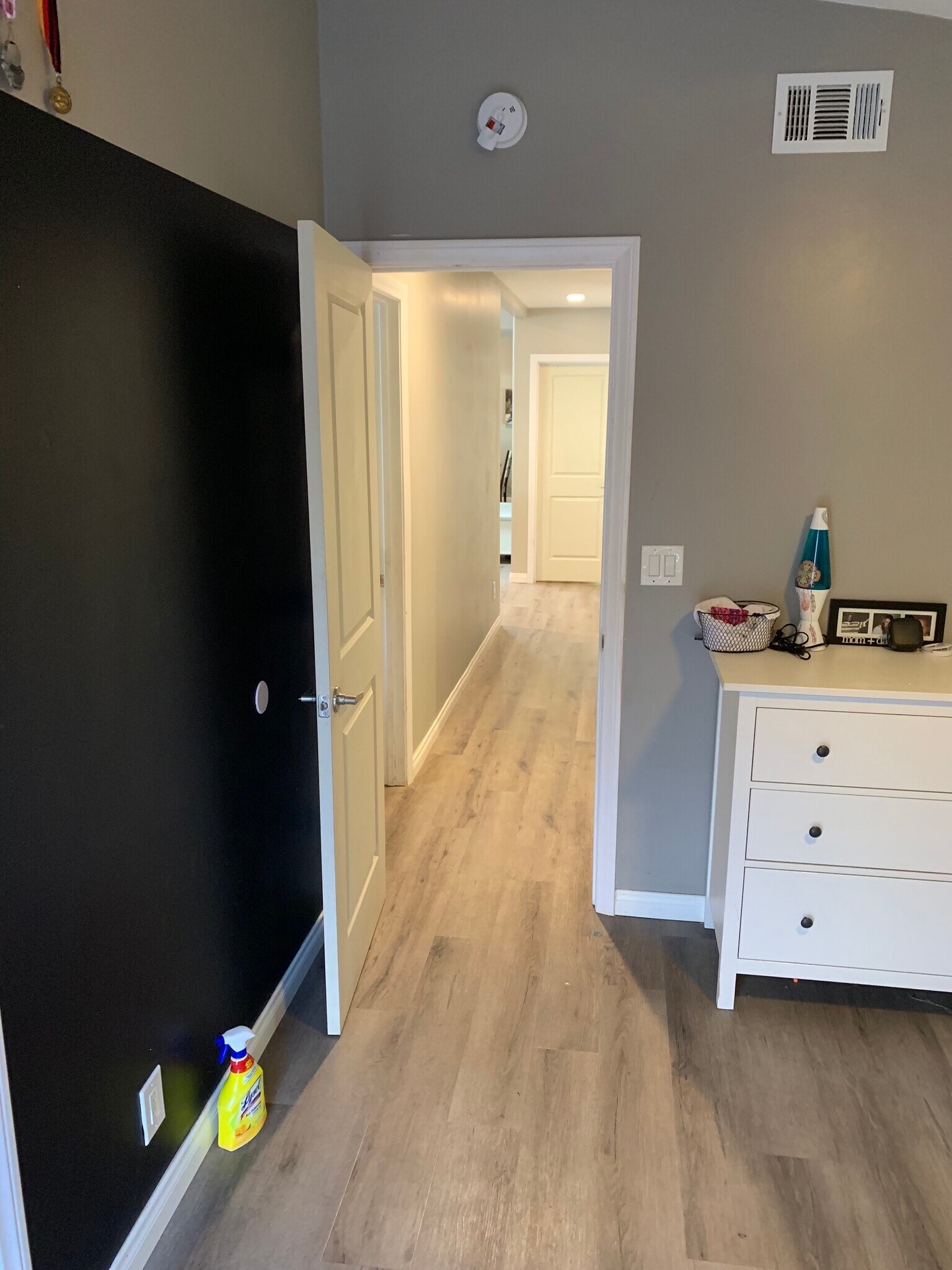 Building Photo - 2751 Tigertail Dr