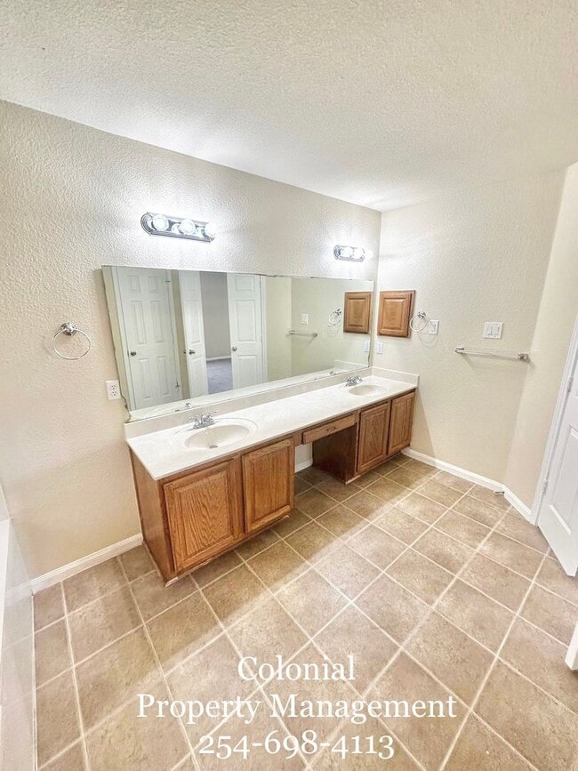 Building Photo - 4bd/3ba in Killeen Tx AVAILABLE JANUARY!