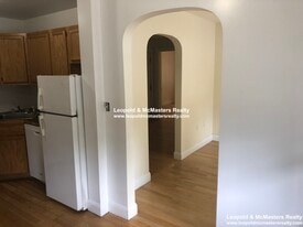 Building Photo - 11 Vinal St