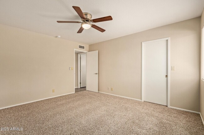 Building Photo - 8260 E Nopal Ave