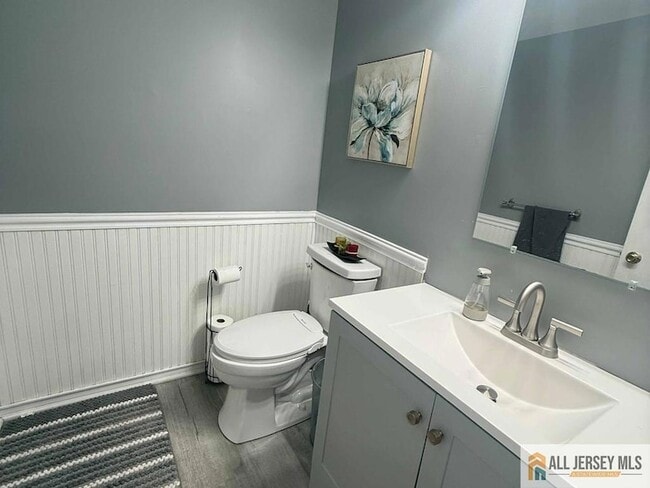 Building Photo - 44 Wisteria Ct