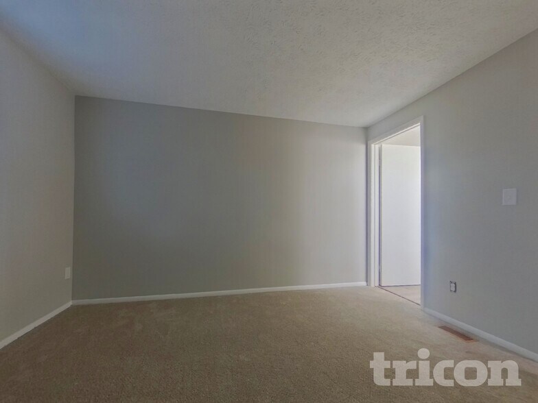 Building Photo - 1743 Napa Valley Ct SE