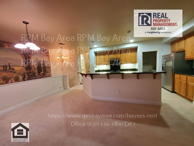 Building Photo - December Rent Special: 2 Bedroom 2.5 Bathr...