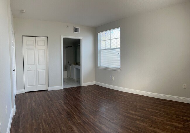 Building Photo - Enjoy up to 2-Months Free + $75 App Credit + Waived Utility Connection Fee