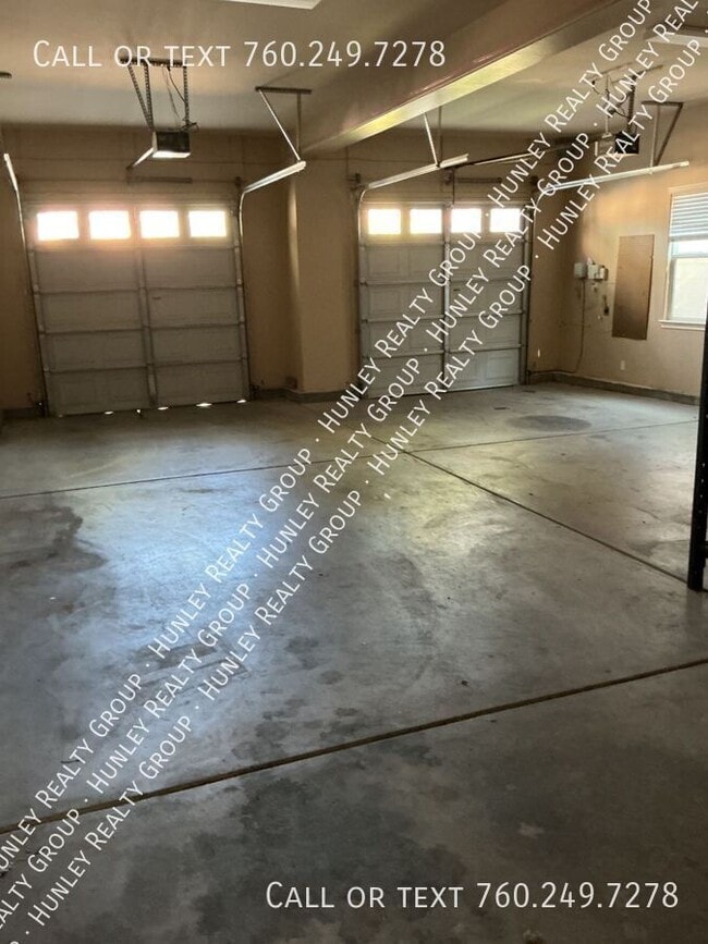 Building Photo - 16237 Maricopa Ln