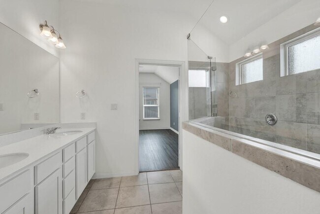 Building Photo - 315 Garcitas Cove