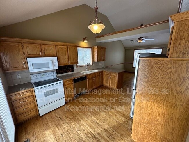 Building Photo - 7307 Rymeg Cir