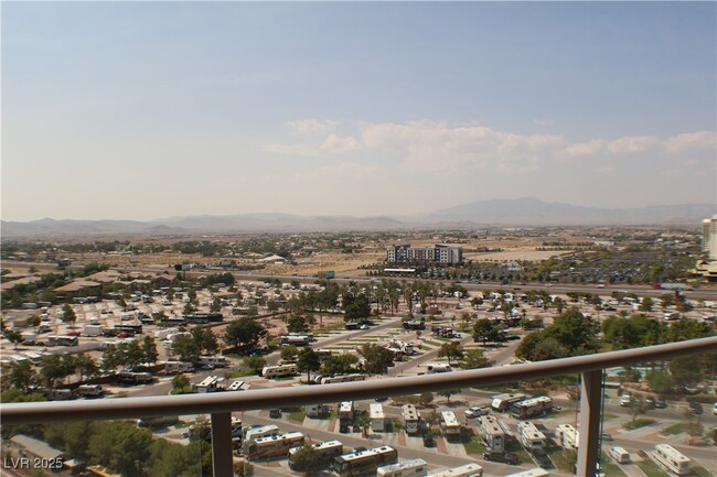 Primary Photo - 8255 S Las Vegas Blvd