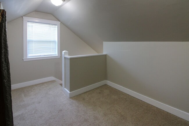 Building Photo - 2161 Winter St SE