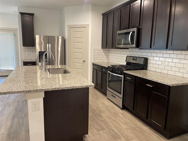 Building Photo - 8107 Sugar Cane Ln