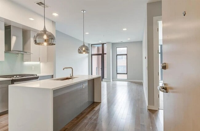 Building Photo - 4101 Laclede Ave